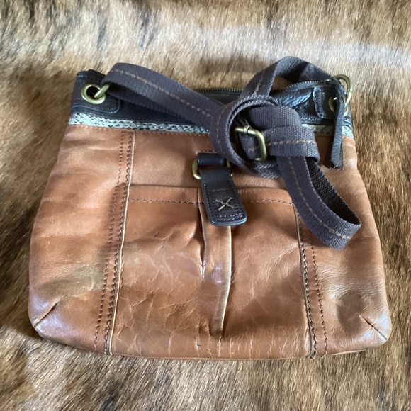 The Sak Brown Leather Multi Pocket Crossbody Handbag - Picture 7 of 8